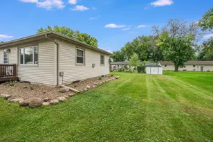 2437 Albion Ave, Fairmont, MN 56031 - Photo 6