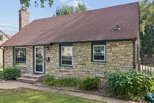 1784 Pascal St, Falcon Heights, MN 55113 - Photo 2