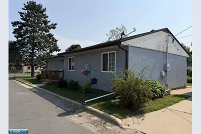 511 Indiana Avenue W, Gilbert, MN 55741 - Photo 2