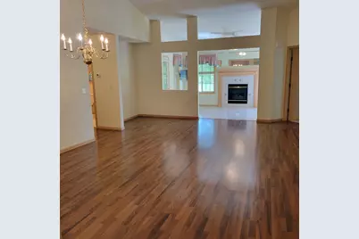 821 Greensview Court NW, Hutchinson, MN 55350 - Photo 8
