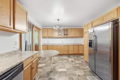833 Lewis Place, Saint Cloud, MN 56301 - Photo 10