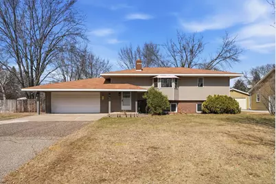 833 Lewis Place, Saint Cloud, MN 56301 - Photo 1