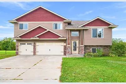 37960 Gerald Avenue, North Branch, MN 55056 - Photo 2