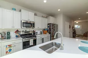 6590 Jody Ave S, Cottage Grove, MN 55016 - Photo 10