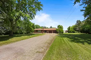 1991 55th St NE, Sauk Rapids, MN 56379 - Photo 8