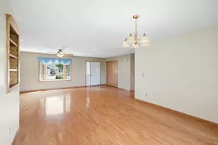 474 10th Ave SW, Wells, MN 56097 - Photo 16