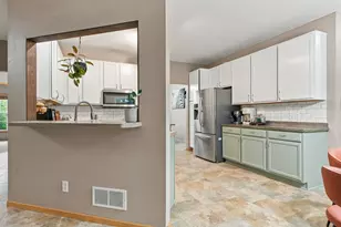 1318 Bluff St, Dundas, MN 55019 - Photo 12