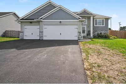 707 Hickory Street SW, Isanti, MN 55040 - Photo 2
