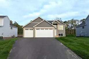 19087 Goodhue St NE, East Bethel, MN 55011 - Photo 2