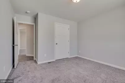 19087 Goodhue Street NE, East Bethel, MN 55011 - Photo 16