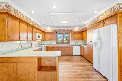 34 5th Street NW, Melrose, MN 56352 - Photo 10