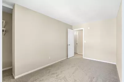 1207 Trailwood S, Hopkins, MN 55343 - Photo 18