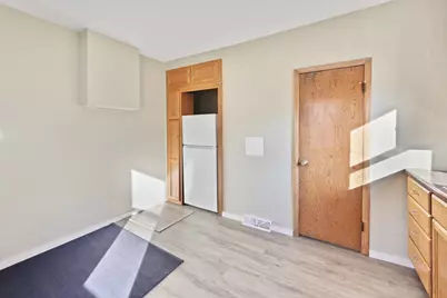 541 Broadway Avenue N, Foley, MN 56329 - Photo 6