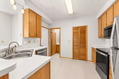 8763 Branson Drive #90, Inver Grove Heights, MN 55076 - Photo 12