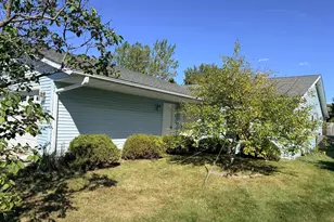 610 Meadows Dr, Hammond, WI 54015 - Photo 40
