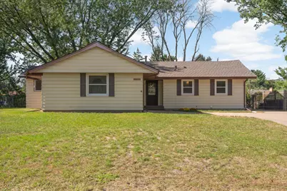 11748 Bittersweet Street NW, Coon Rapids, MN 55433 - Photo 2