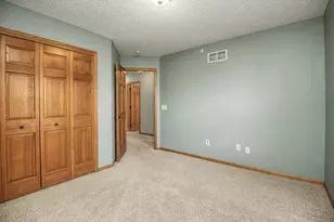 3721 Hazel Trail, Woodbury, MN 55129 - Photo 34