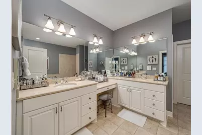 15841 Eastbend Way, Apple Valley, MN 55124 - Photo 22