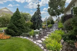 15841 Eastbend Way, Apple Valley, MN 55124 - Photo 40