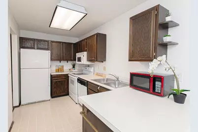 6570 Upper 35th Street N, Oakdale, MN 55128 - Photo 16