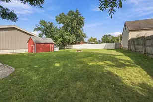 628 2nd Ave SW, Stewartville, MN 55976 - Photo 4