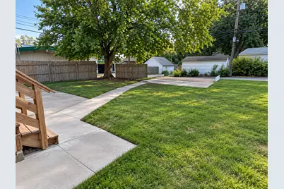 1699 Eustis Street, Lauderdale, MN 55113 - Photo 16