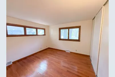 2000 Herschel Street, Roseville, MN 55113 - Photo 4