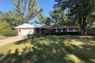 2000 Herschel St, Roseville, MN 55113 - Photo 1