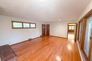 2000 Herschel St, Roseville, MN 55113 - Photo 24