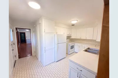 2000 Herschel Street, Roseville, MN 55113 - Photo 2