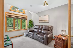 27163 Ironwood Ct, Chisago City, MN 55013 - Photo 16