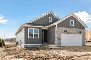 10926 37th St N, Lake Elmo, MN 55042 - Photo 1