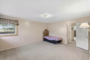 1408 Gray Dr, Hibbing, MN 55746 - Photo 30