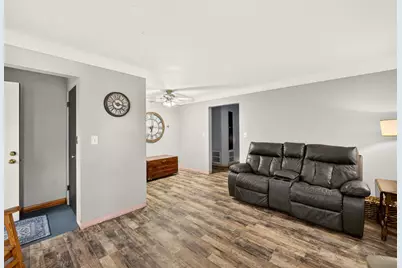 4724 Anderson Road, Hermantown, MN 55811 - Photo 6