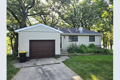409 W Amber Lake Drive W, Fairmont, MN 56031 - Photo 1
