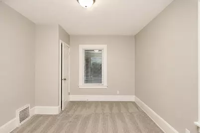 3754 Dupont Avenue N, Minneapolis, MN 55412 - Photo 12