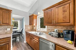 5700 Lexington Ave N, Shoreview, MN 55126 - Photo 4