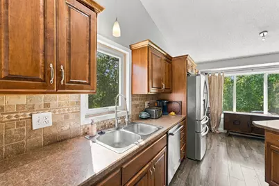 5700 Lexington Avenue N, Shoreview, MN 55126 - Photo 30