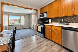 1707 4th Ave SE, Austin, MN 55912 - Photo 4
