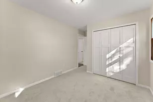 18421 Country Squires Cir, Prior Lake, MN 55372 - Photo 20
