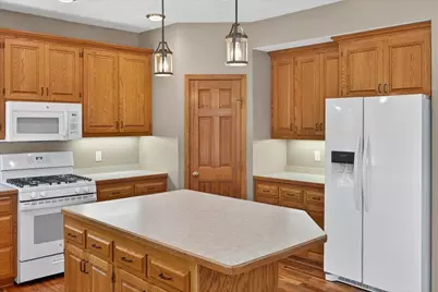 17470 91st Place N, Maple Grove, MN 55311 - Photo 14