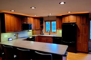 128 Eastwood Dr, Thief River Falls, MN 56701 - Photo 4