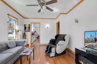 6425 Fremont Avenue N, Brooklyn Center, MN 55430 - Photo 6