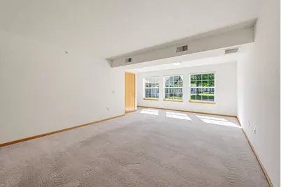1085 Dale Street SW #115, Hutchinson, MN 55350 - Photo 6