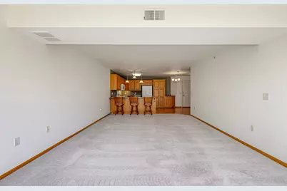 1085 Dale Street SW #115, Hutchinson, MN 55350 - Photo 4