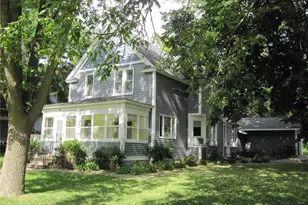 230 N Arch Ave, New Richmond, WI 54017 - Photo 1