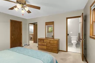 2608 W 102nd St, Bloomington, MN 55431 - Photo 14