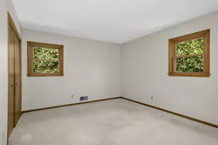 2608 W 102nd St, Bloomington, MN 55431 - Photo 18