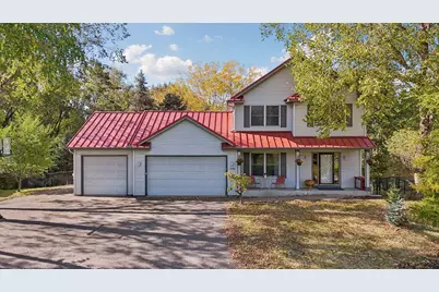 1128 Creekside Circle, Stillwater, MN 55082 - Photo 2