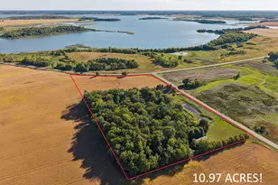 7572 Garrison Ave NE, Monticello, MN 55362 - Photo 2